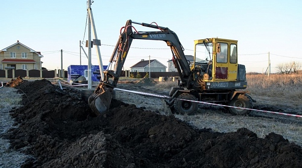 В хуторе Копанском Краснодара стартовало строительство водопровода для участков многодетных семей