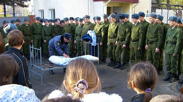 Допризывники готовы к защите Родины