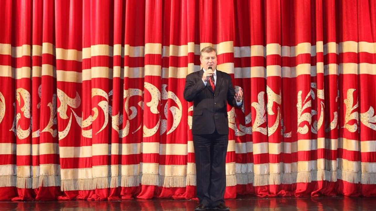 Для детей Центрального округа прошло новогоднее представление