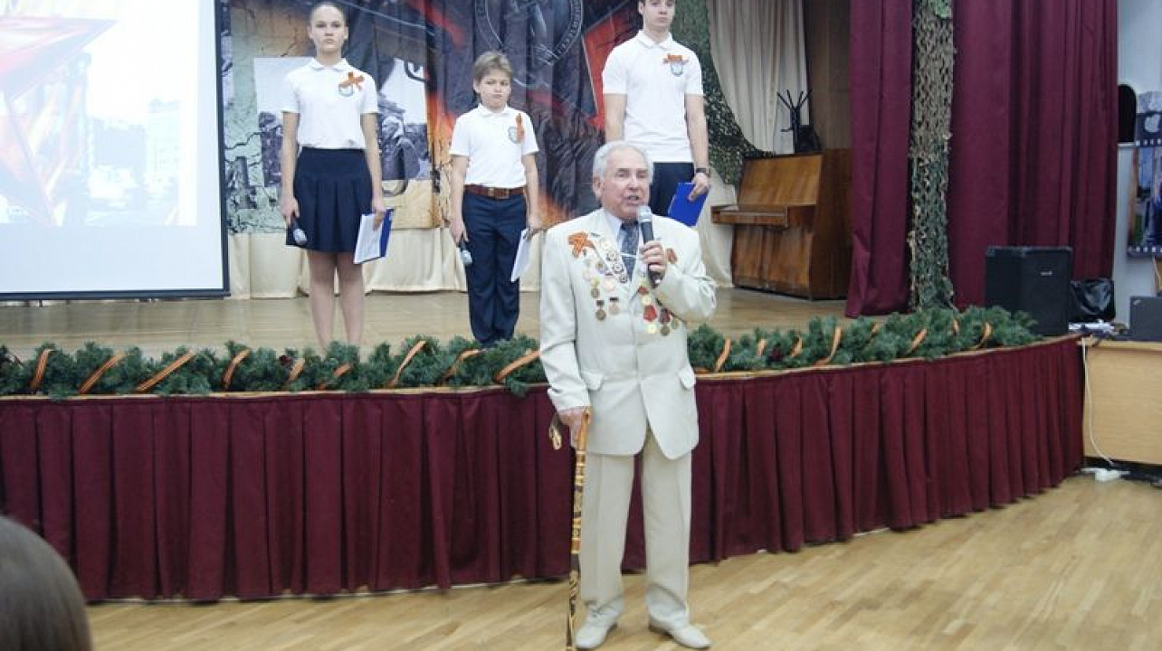 В Западном округе стартовал патриотический месячник