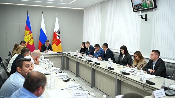 Глава Краснодара поручил синхронизировать строительство социальных объектов с дорогами и тротуарами 