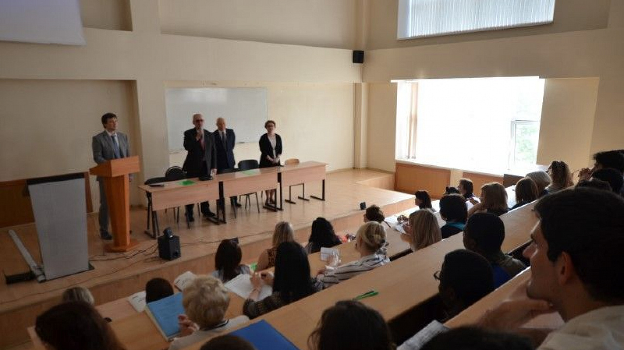 Иностранные учащиеся учебных заведений Краснодара приняли участие (4).JPG