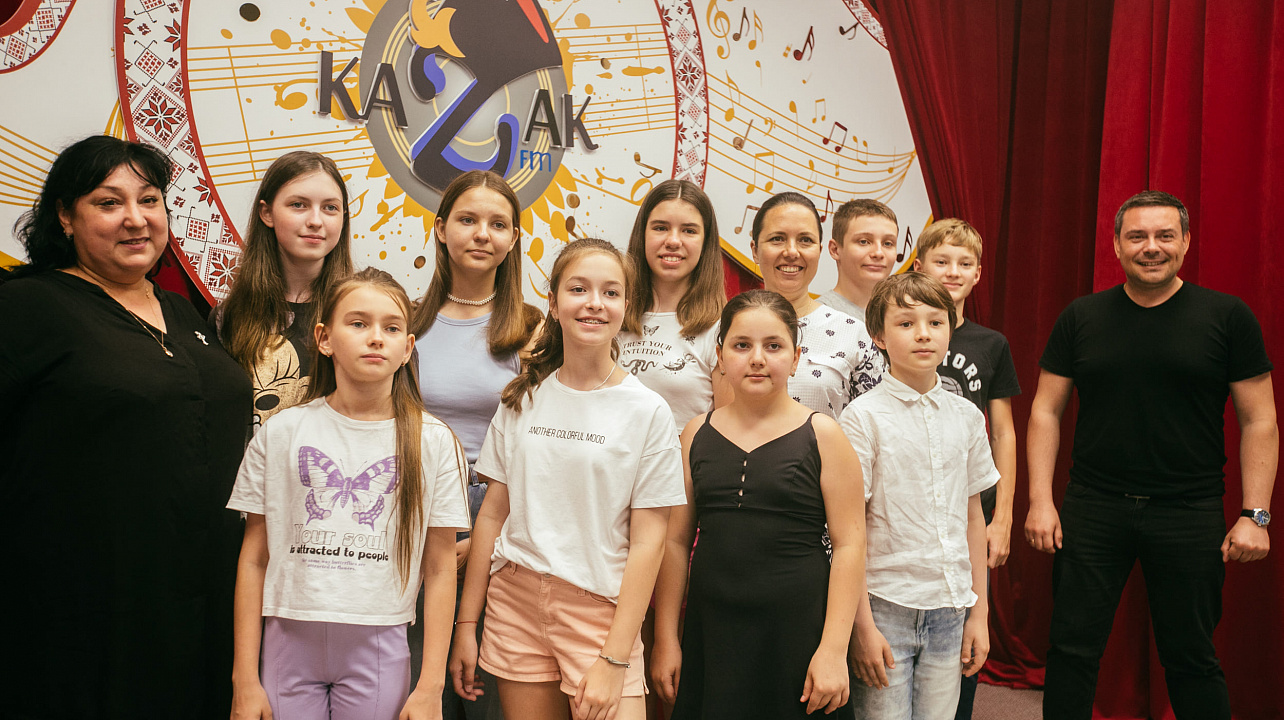 Участники медиалагеря побывали на радиостанции «Kазак FM» и в редакции газеты «Краснодарские известия»