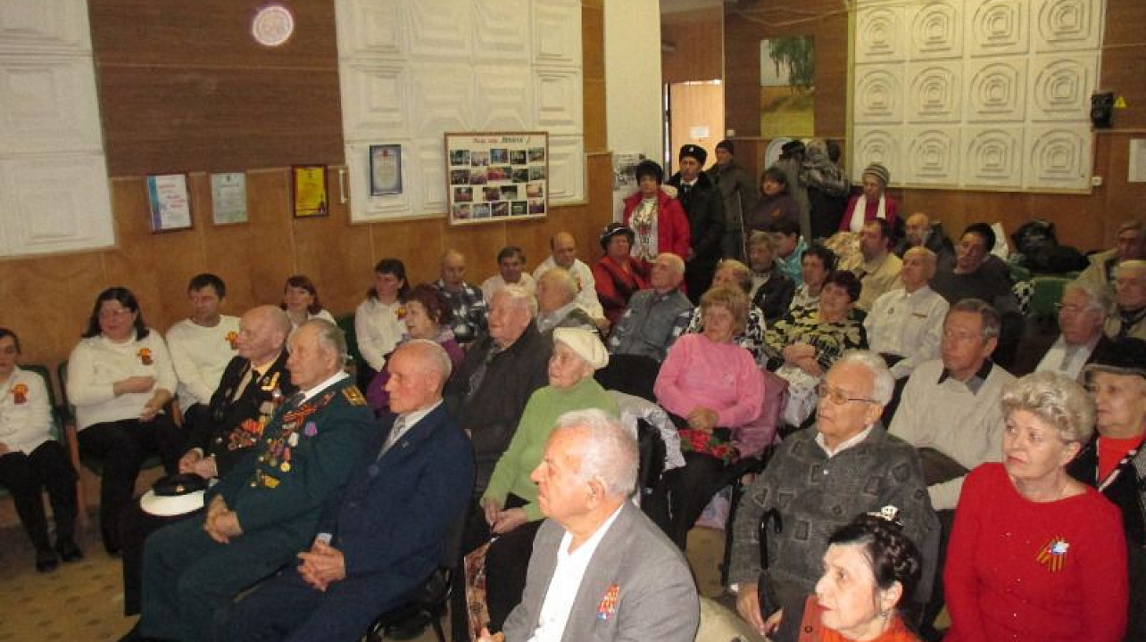 23 февраля в ВОИ Центрального округа поздравили ветеранов Великой Отечественной войны и вооруженных конфликтов (8).jpg