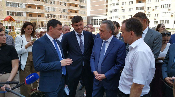 В Краснодаре вводят в эксплуатацию один из старейших долгостроев — ЖК «Изумрудный»