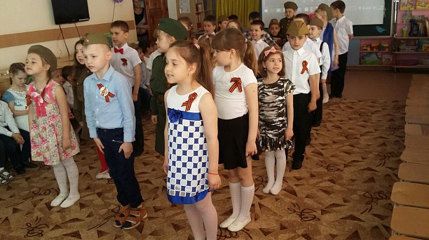 Праздничное мероприятие ко Дню Победы прошло в детском саду Западного округа