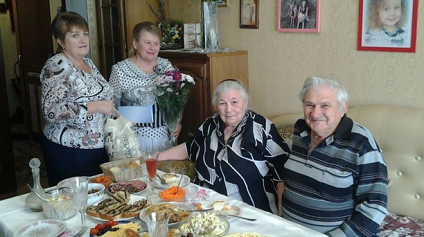 Труженице тыла Центрального округа Петиной Меланье Федоровне исполнилось 90 лет