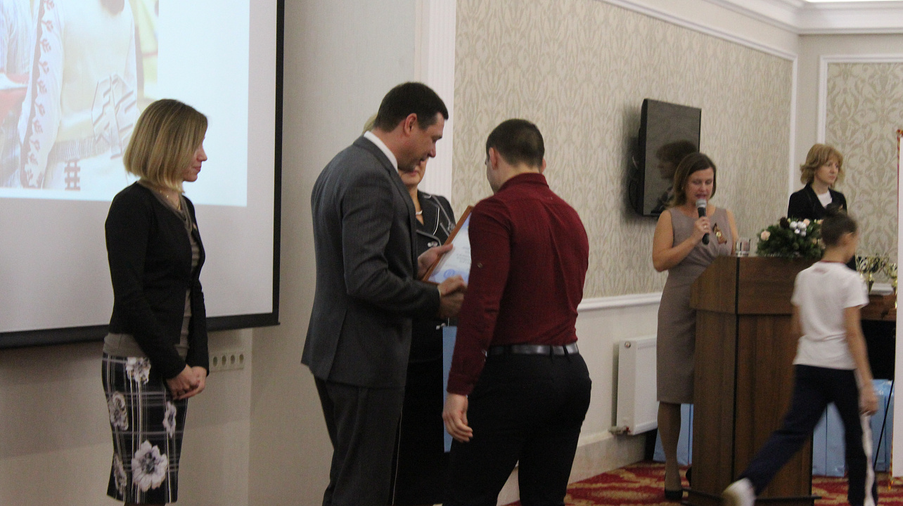 Спортивные итоги года подвели в Краснодаре. Атлетов и тренеров поблагодарил за достижения и поздравил с наступающим 2018 годом мэр Евгений Первышов. Часть 1.