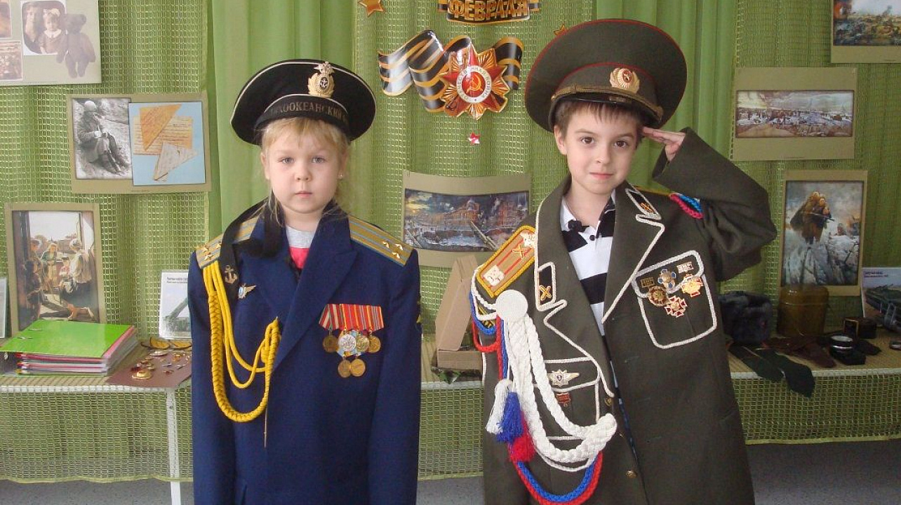 В детском саду №178 организован  музей военной формы и атрибутики