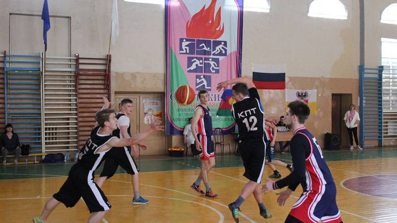 В Центральном округе проходит Спартакиада по игровым видам спорта