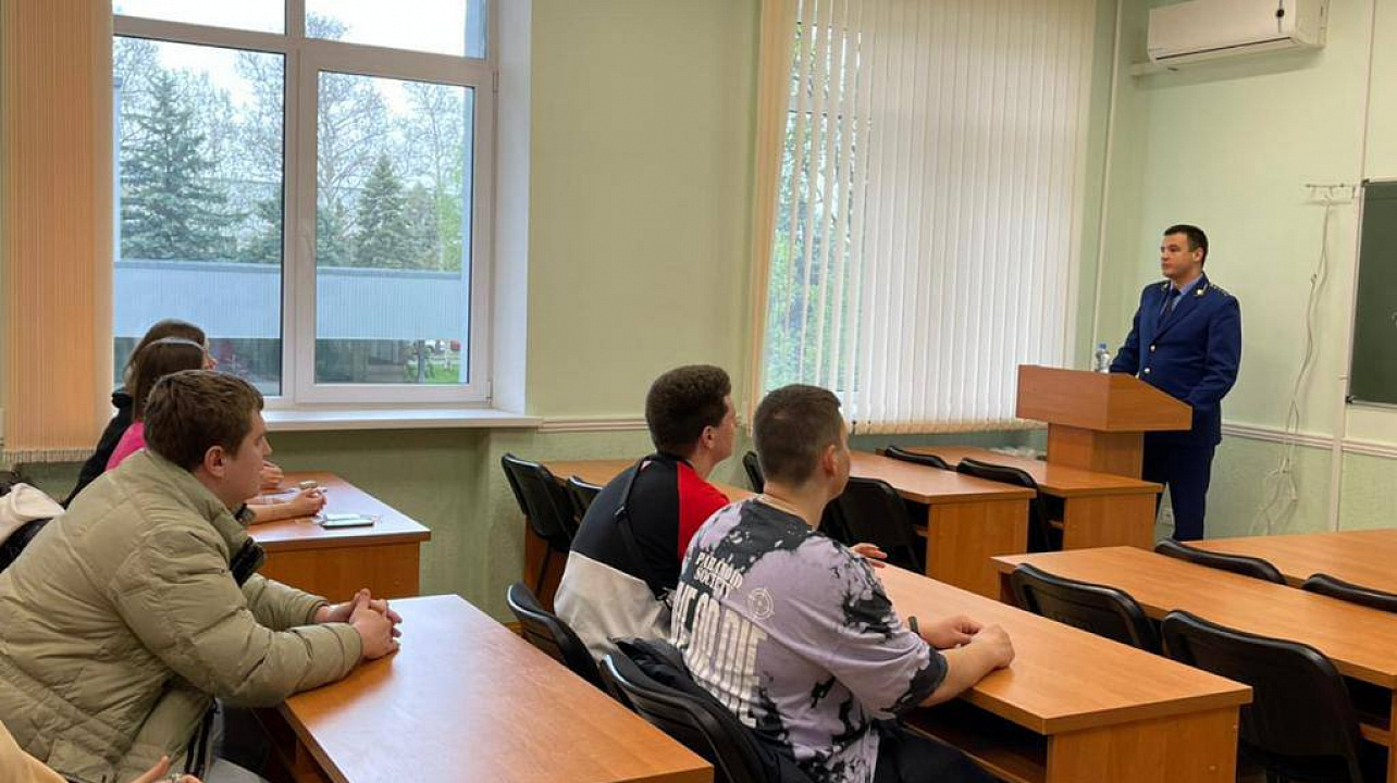 В Краснодаре со студентами КубГАУ проведен круглый стол на тему: «Профилактика и предупреждение коррупционных проявлений»