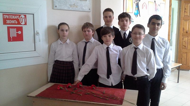 В гимназии № 92 состоялся митинг, посвященный Дню освобождения г.Краснодара от немецко-фашистких захватчиков