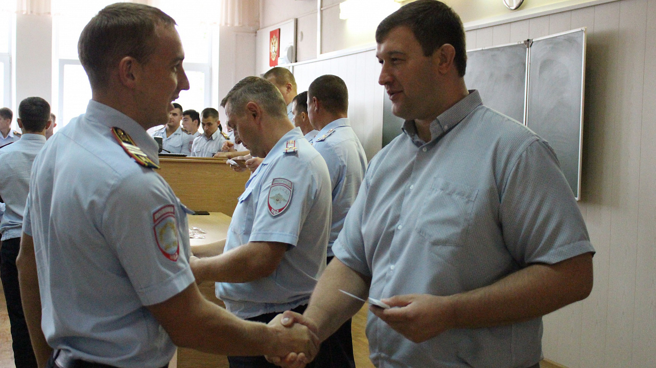 Курсанты университета МВД получили золотые знаки ВФСК ГТО