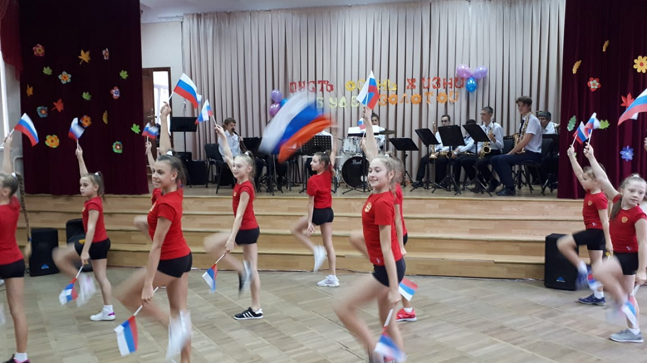 PHOTO-2019-10-01-15-44-49 (1).jpg