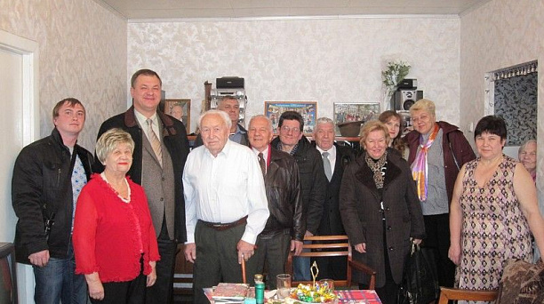 Житель Центрального округа отметил 90-й день рождения