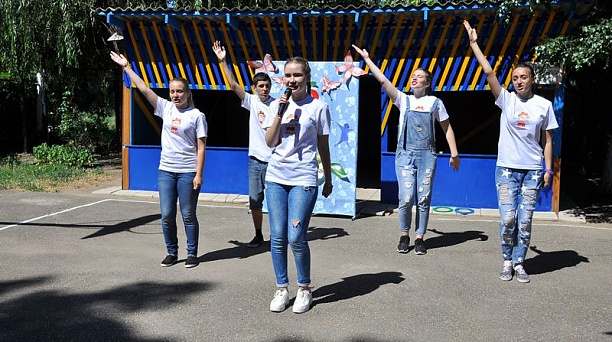 В клубе по месту жительства «Солнышко» открылась летняя смена «Здоровье и креатив – настрой на позитив»