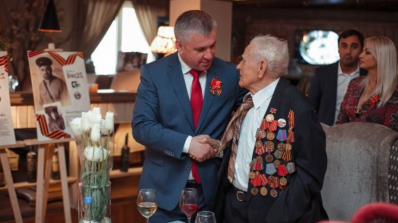 В Западном округе прошел торжественный обед