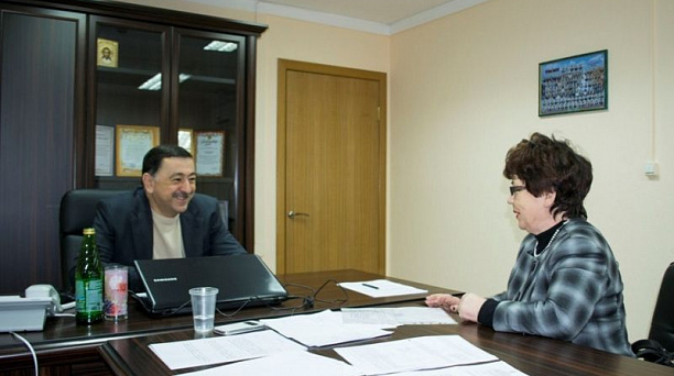 Депутат ЗСК Григорий Пенжоян провёл расширенный прием жителей Фестивального микрорайона