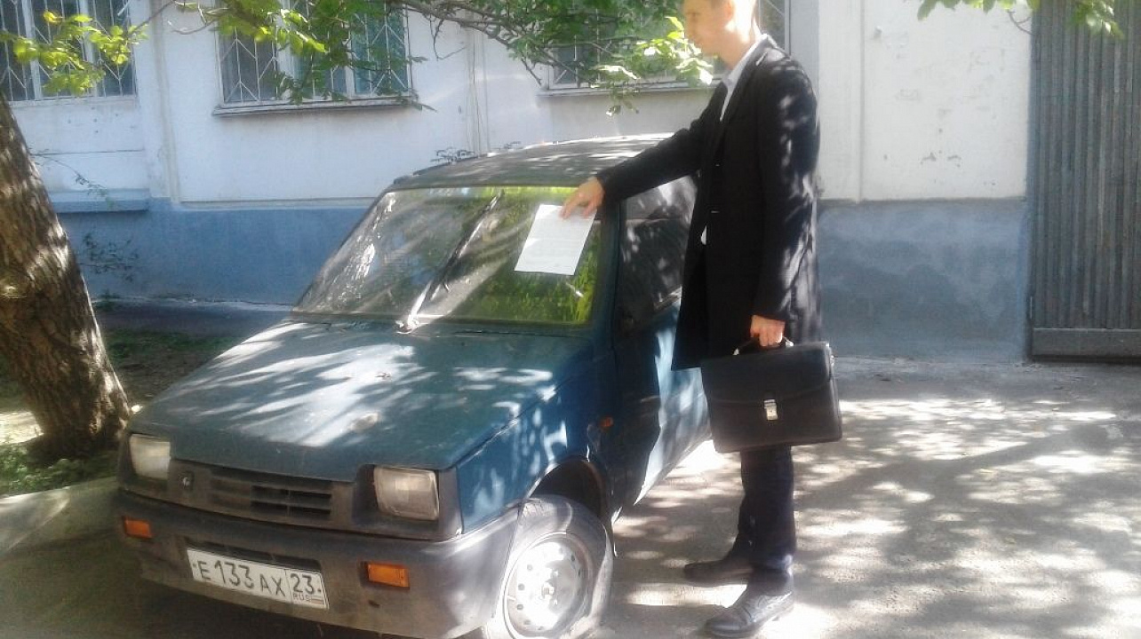 В Западном округе продолжается мониторинг брошенного автотранспорта