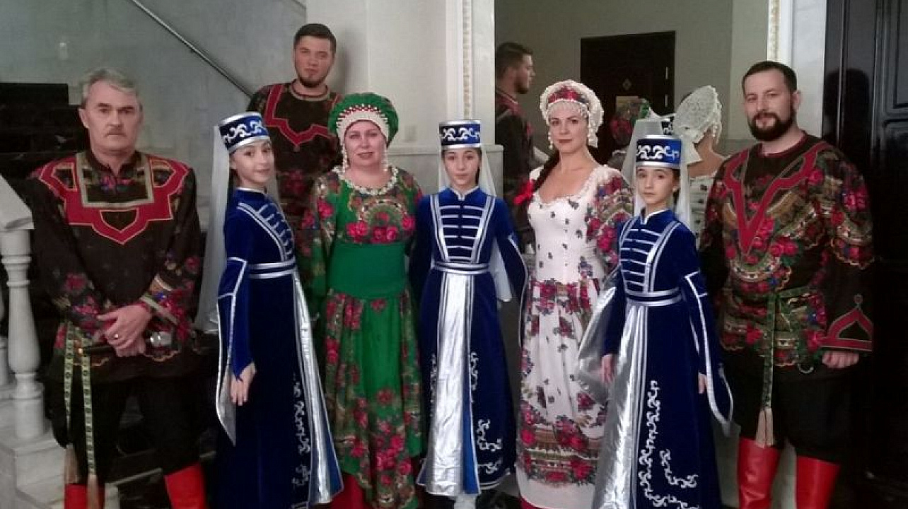 Творческие коллективы Центрального округа приняли участие в фестивале дружбы в Республике Адыгея