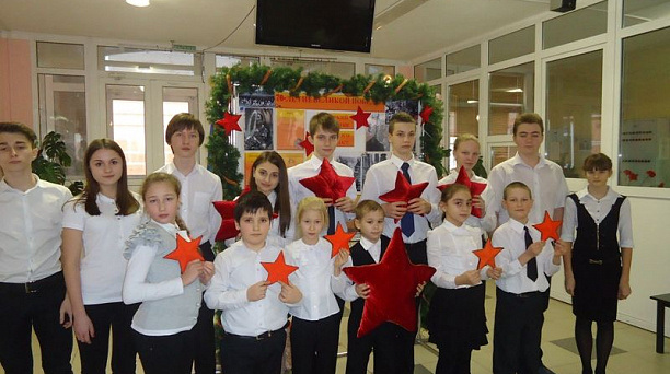 В школе № 101 прошла встреча с ветераном Вооруженных Сил в рамках месячника оборонно-массовой и военно-патриотической работы