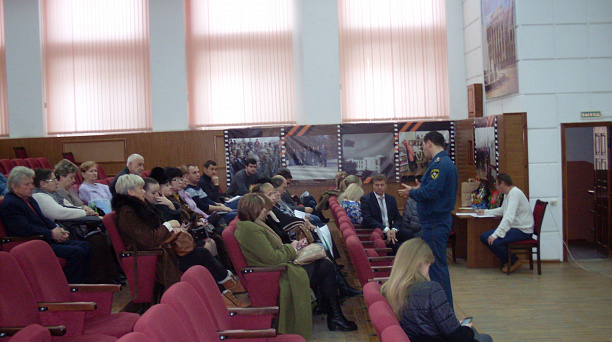 В Западном округе отделом гражданской защиты проведены занятия