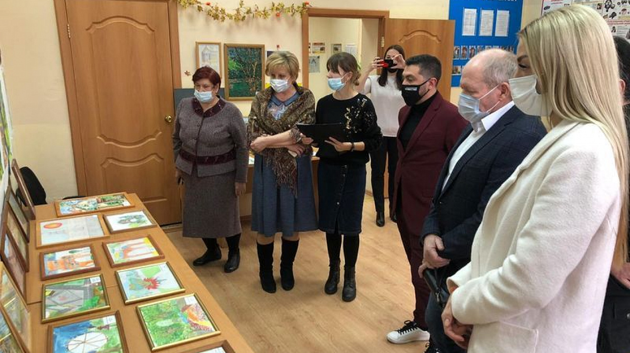 Шестьдесят победителей и призеров - в Центральном округе завершился конкурс рисунков