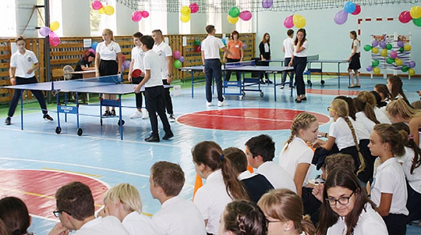 В Западном округе открылись соревнования на Кубок губернатора по настольному теннису