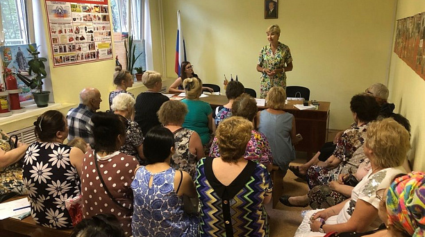 Заместитель председателя городской Думы Краснодара Галина Ермакова отчиталась перед избирателями за первое полугодие 2019 года