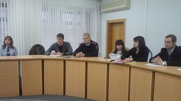 В администрации Центрального округа прошла информационная встреча «Знать закон!»