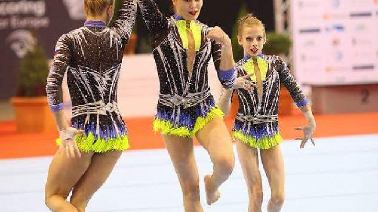 Воспитанницы СДЮСШ № 1 Центрального округа стали абсолютными чемпионками Европы