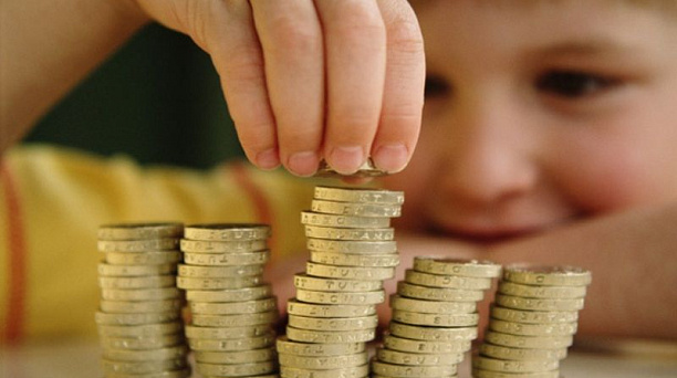 Многодетные семьи могут оформить пособие