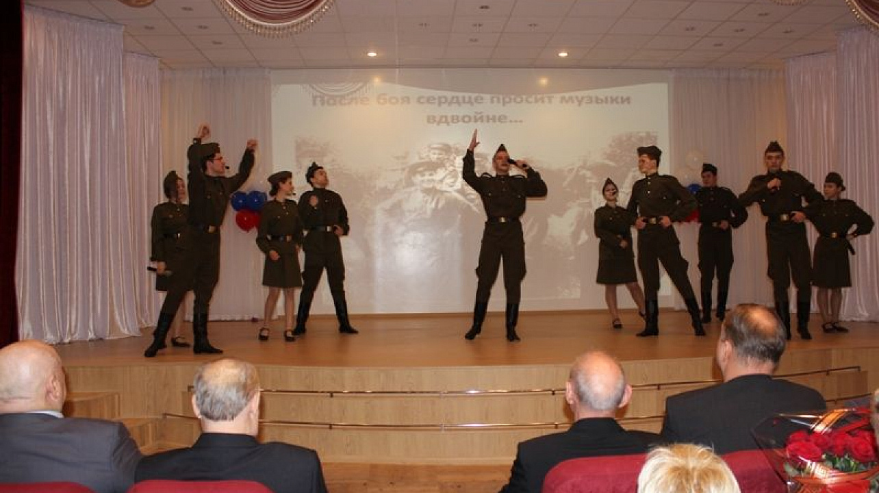 В Центральном округе прошел торжественный прием блокадников и защитников Ленинграда