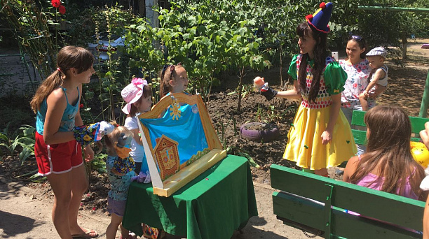 На летней площадке Дома культуры Западного округа прошло мероприятие для детей