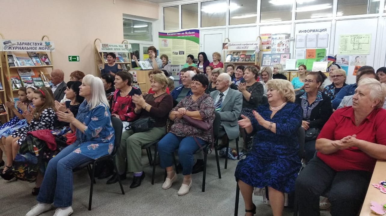 В избирательном округе № 24 отметили День пожилого человека