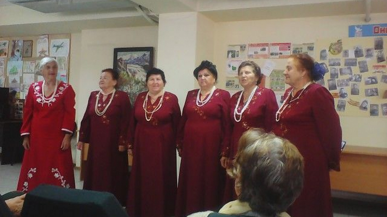 Выставка к Международному Дню пожилого человека открылась в Прикубанской окружной организации ВОИ.jpg