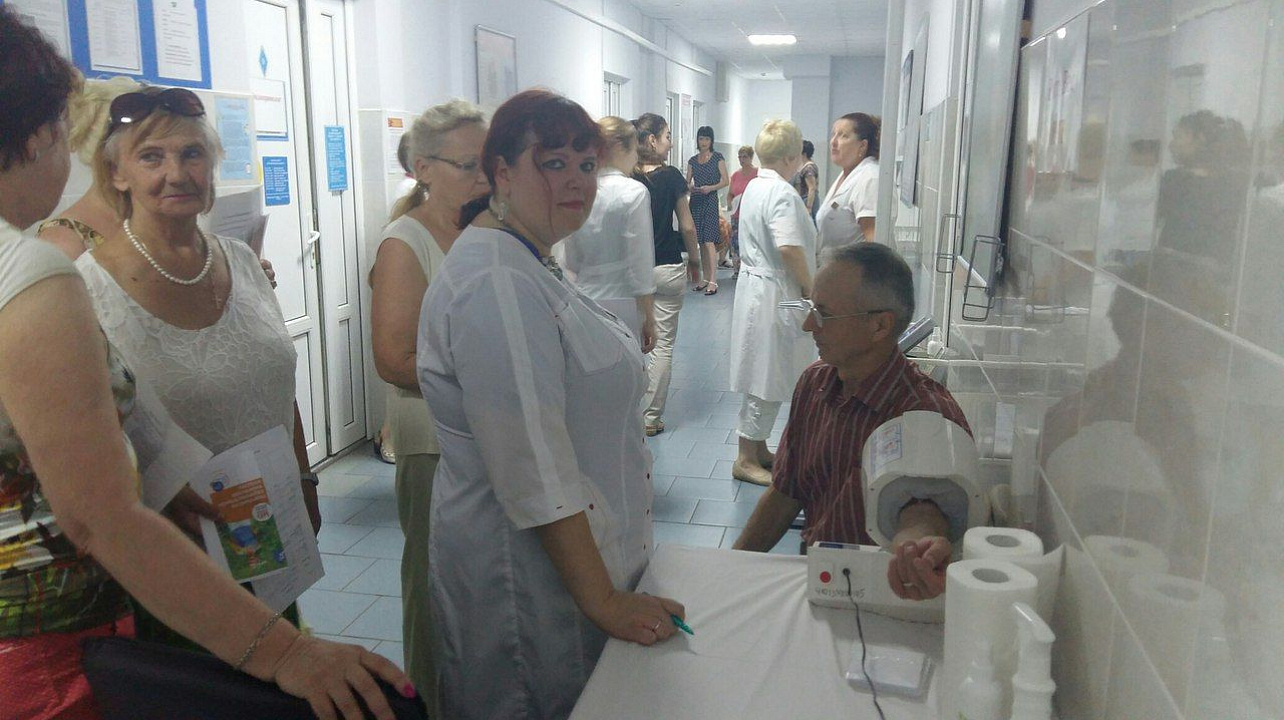 В городской поликлинике №9 прошел день здоровья «Без боли в сердце»