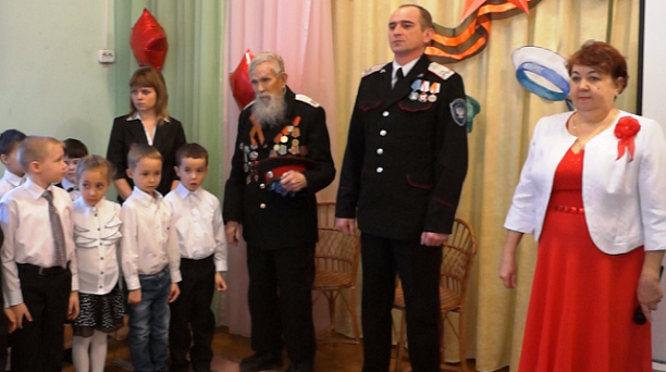 Торжественная линейка прошла в детском саду пос. Колосистого