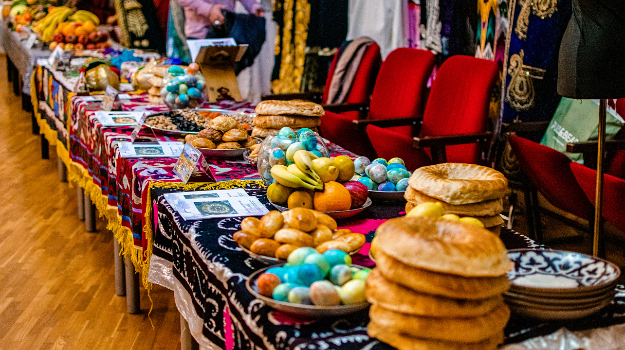 Таджики Краснодара отметили национальный праздник «Мехргон» (Урожай) (2).jpg