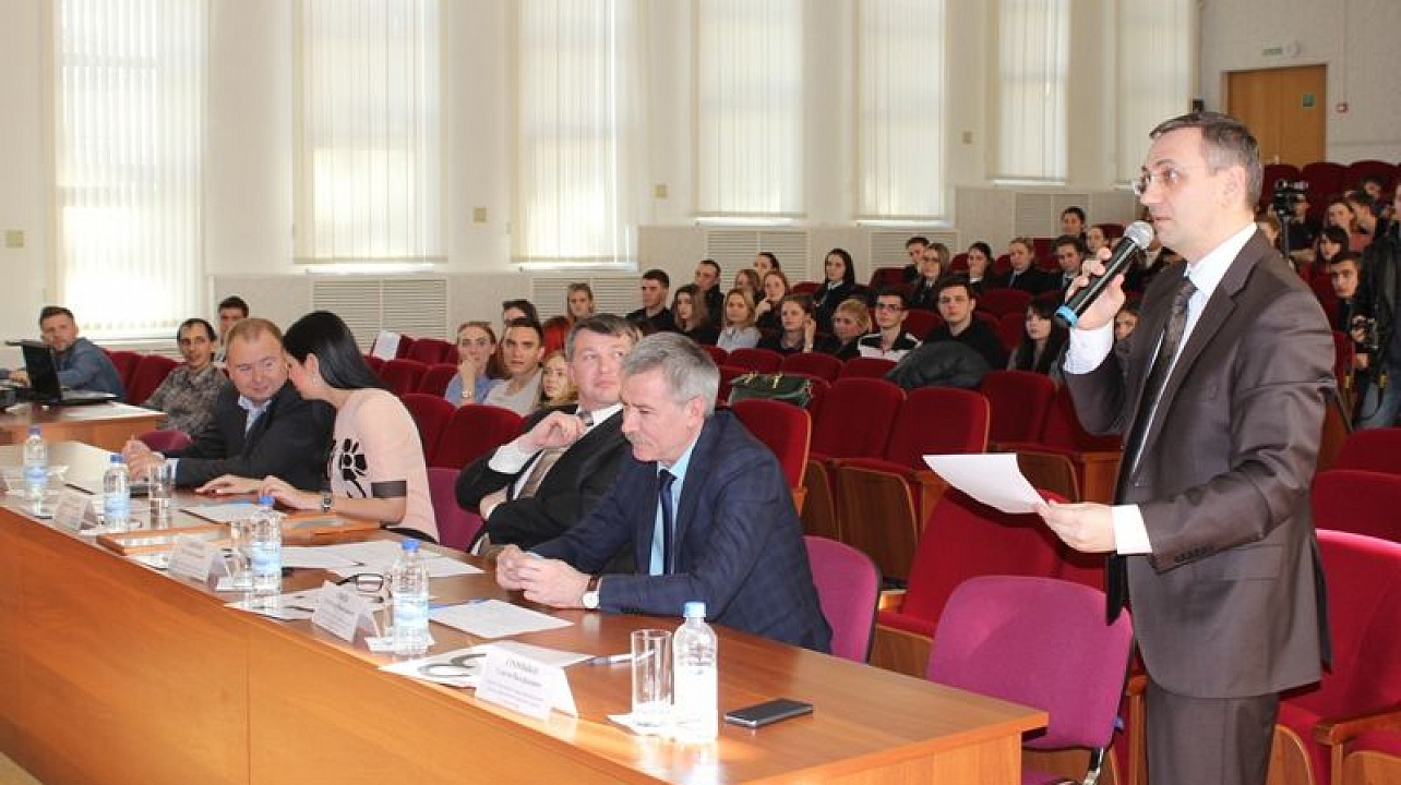 В Центральном округе прошел молодежный фестиваль «Мой выбор!»