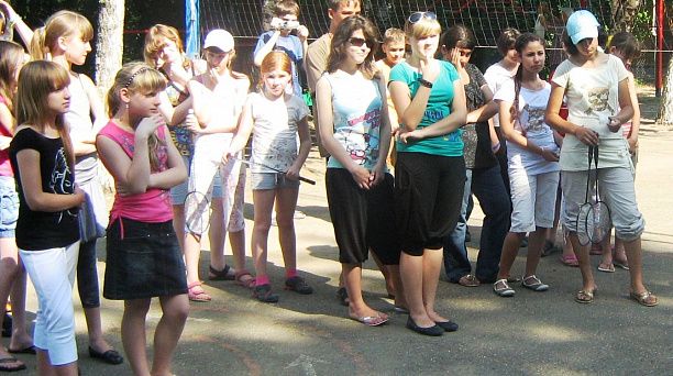 Если в руках ракетка