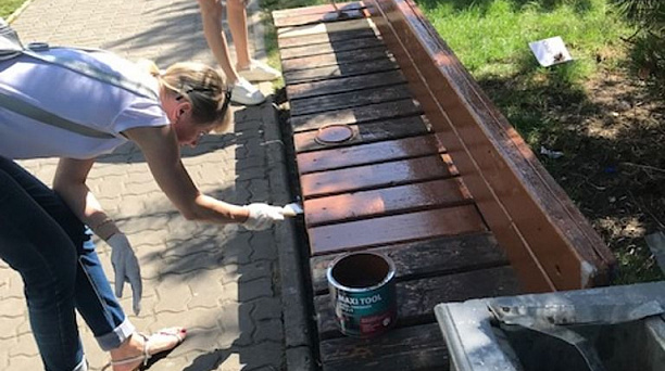 В Западном округе продолжаются санитарные субботники