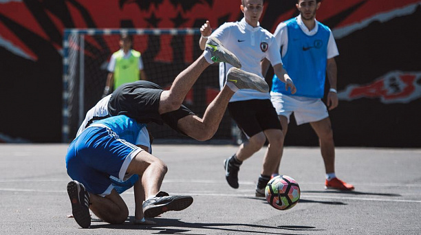 Федор Смолов в Краснодаре наградил победителей турнира футбольного проекта К11