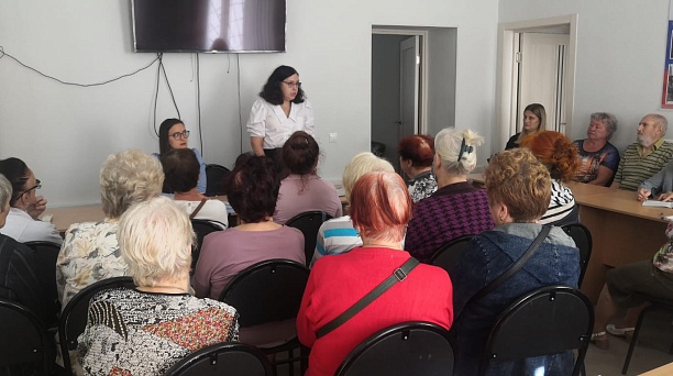 В Центральном округе продолжается цикл информационных занятий для председателей органов территориального общественного самоуправления