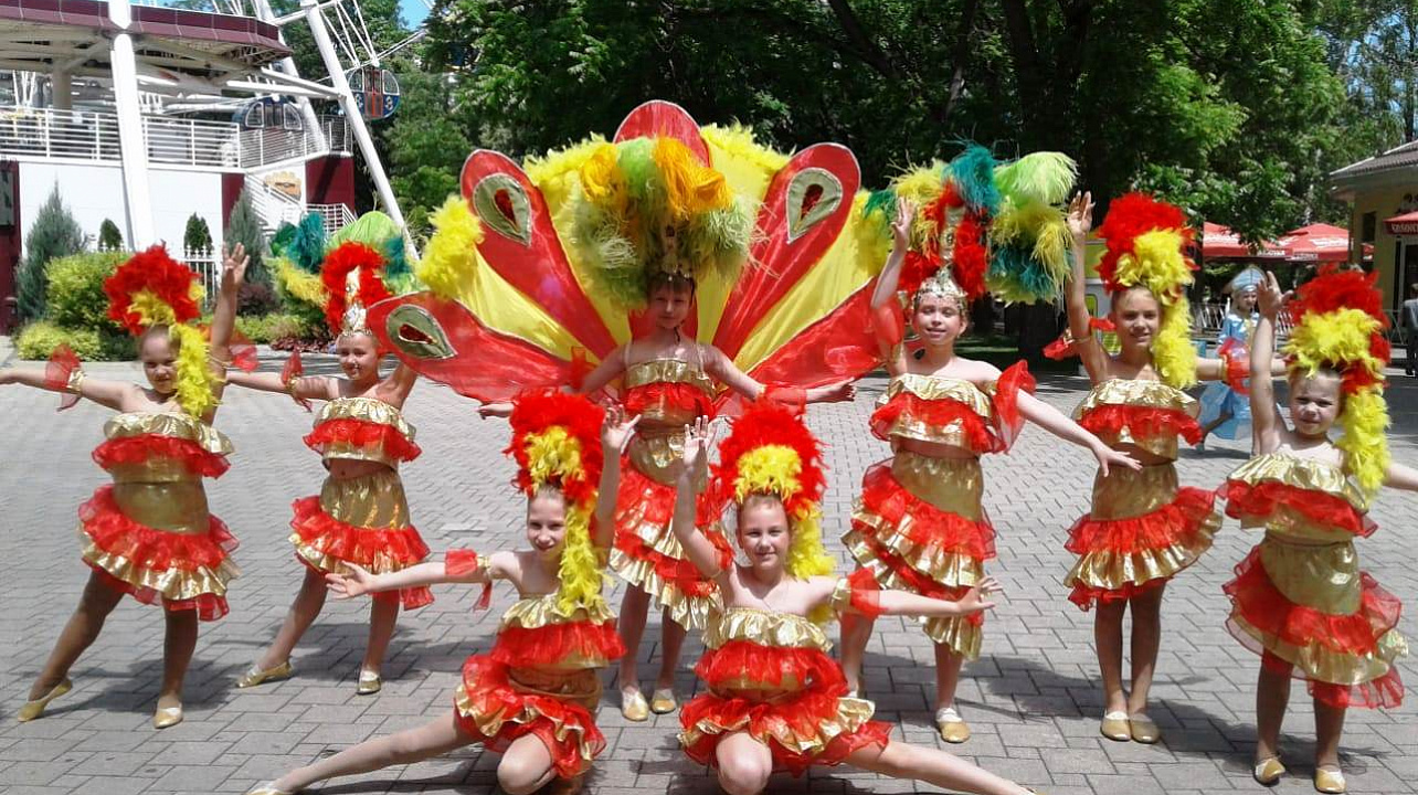 Парки Западного округа радушно встретили выпускников