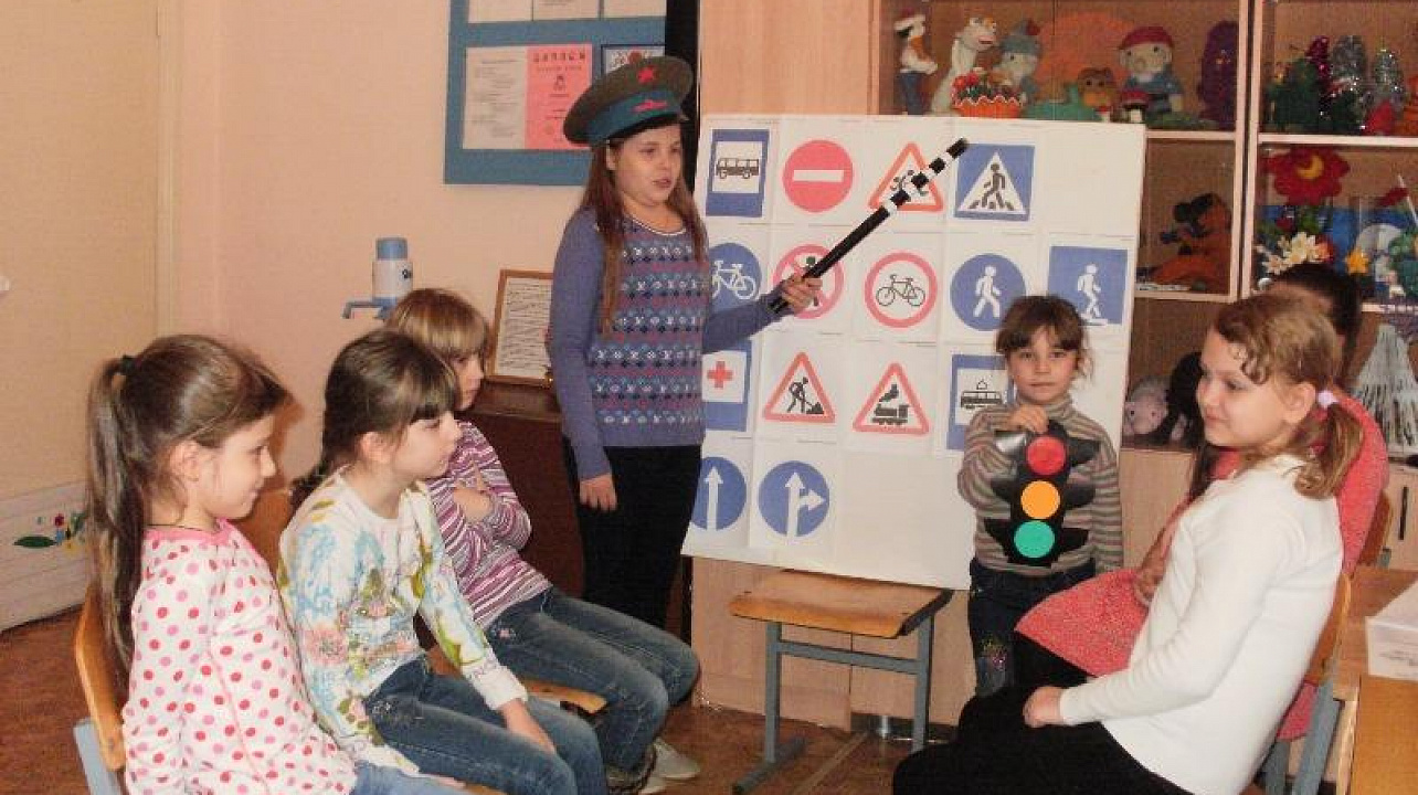 В Центре детского творчества «Содружество» прошла акция «Безопасная дорога»