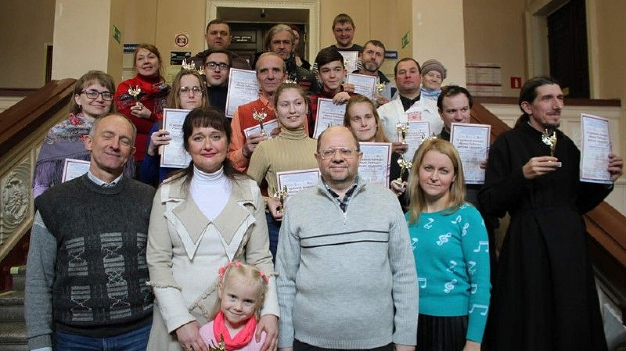 На Пушкинской площади прошёл конкурс колокольного звона.jpg