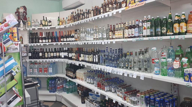 В Западном округе  ведется контроль за оборотом алкогольной продукции
