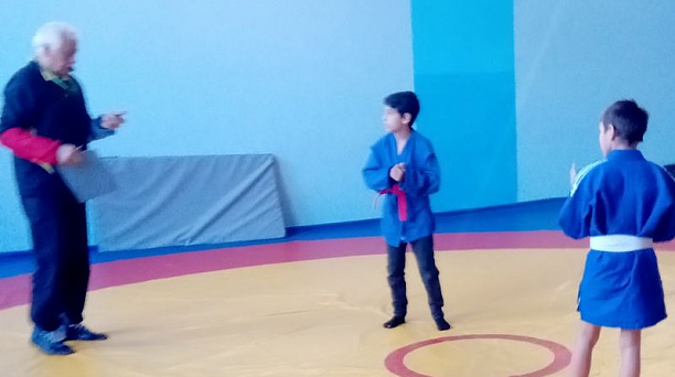 В СОШ №61 прошли соревнования, посвящённые кубанскому казаку