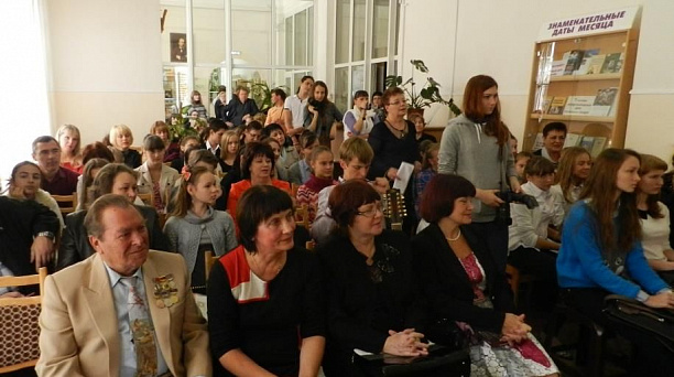Итоги городского поэтического конкурса «Крылатые качели» подвели в Центральной городской библиотеке им. Н. А. Некрасова